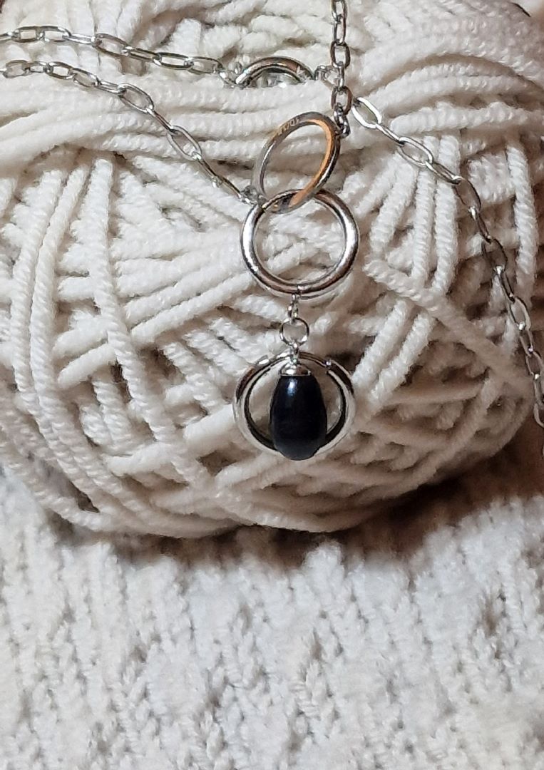 My Pearl - HOOP Eyrnalokkar / Lykkjumerki